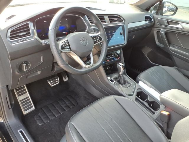 2023 Volkswagen Tiguan 2.0T SE R-Line Black