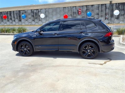 2024 Volkswagen Tiguan 2.0T SE R-Line Black