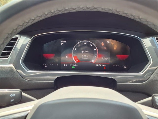 2024 Volkswagen Tiguan 2.0T SE R-Line Black