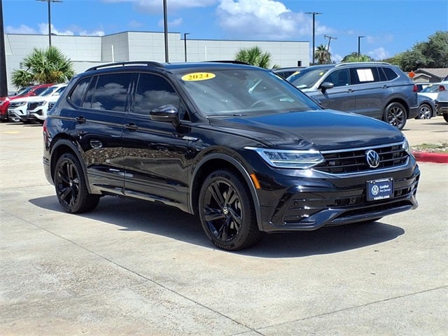 2024 Volkswagen Tiguan 2.0T SE R-Line Black