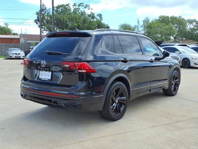 2023 Volkswagen Tiguan 2.0T SE R-Line Black