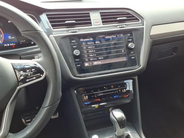 2024 Volkswagen Tiguan 2.0T SE R-Line Black