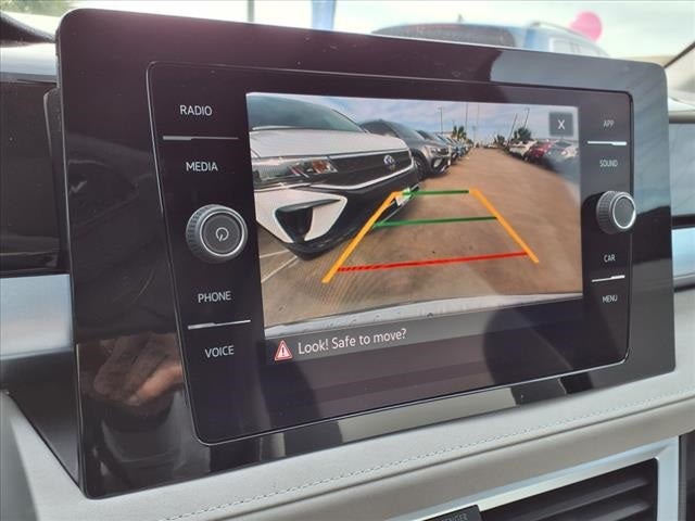 2025 Volkswagen Taos 1.5T SE