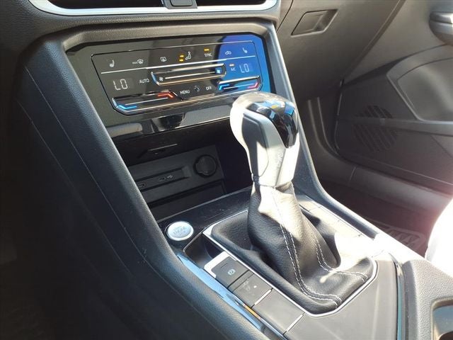 2025 Volkswagen Taos SE - Photo 24