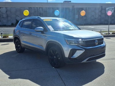 2024 Volkswagen Taos 1.5T SE