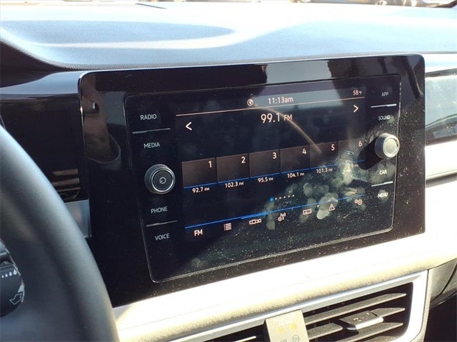 2025 Volkswagen Taos 1.5T SE