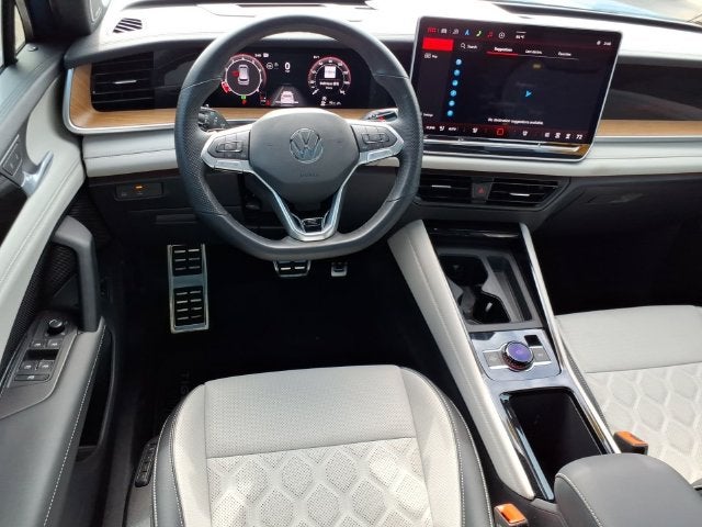 2026 Volkswagen Tiguan SEL R-Line Turbo