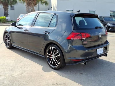 2017 Volkswagen Golf GTI Sport