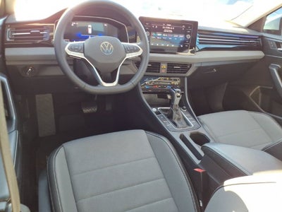 2025 Volkswagen Jetta 1.5T SE