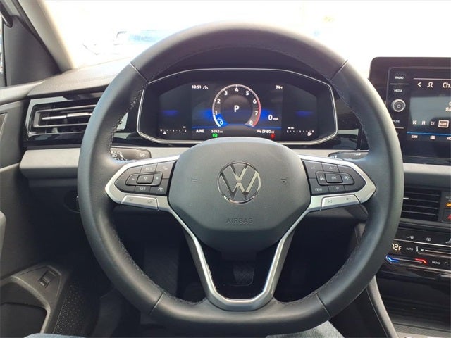 2025 Volkswagen Jetta 1.5T SE