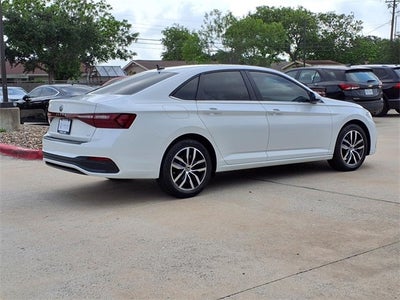 2025 Volkswagen Jetta 1.5T SE