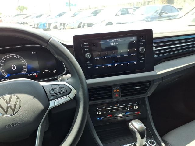 2025 Volkswagen Jetta 1.5T SE
