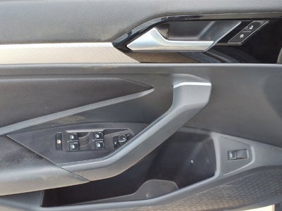 2019 Volkswagen Jetta R-Line