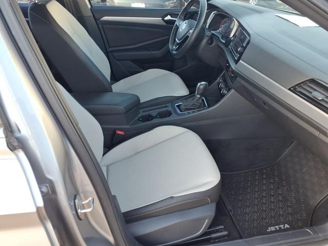 2019 Volkswagen Jetta R-Line