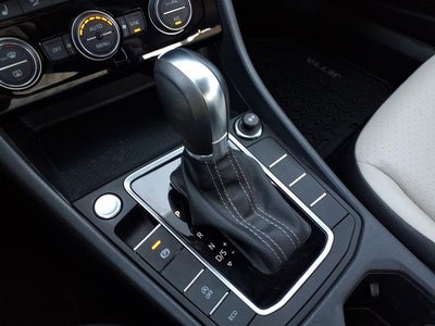 2019 Volkswagen Jetta R-Line