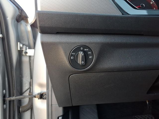 2019 Volkswagen Jetta R-Line
