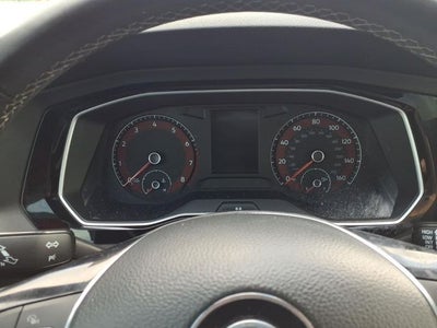 2020 Volkswagen Jetta R-Line