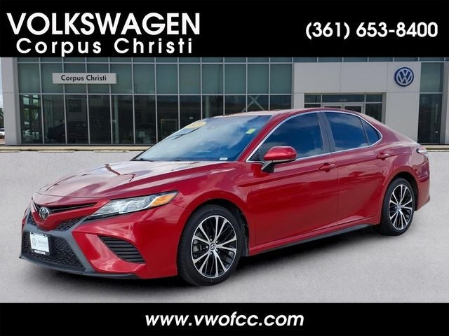 2020 Toyota Camry SE