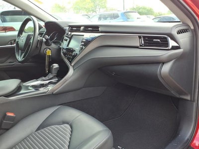 2020 Toyota Camry SE