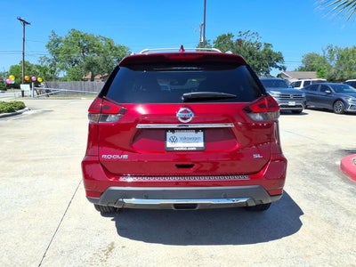 2020 Nissan Rogue SL