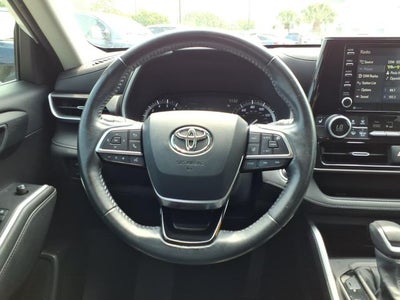 2020 Toyota Highlander XLE