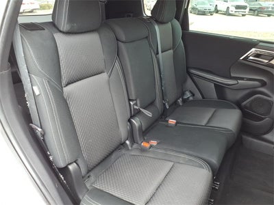 2022 Mitsubishi Outlander ES