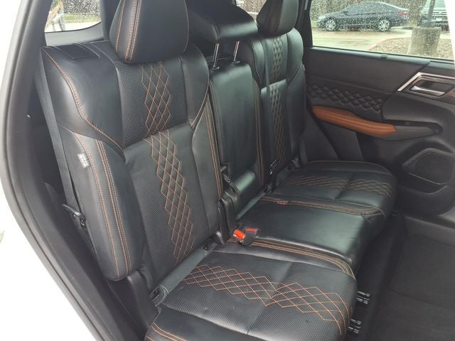 2023 Mitsubishi Outlander SEL