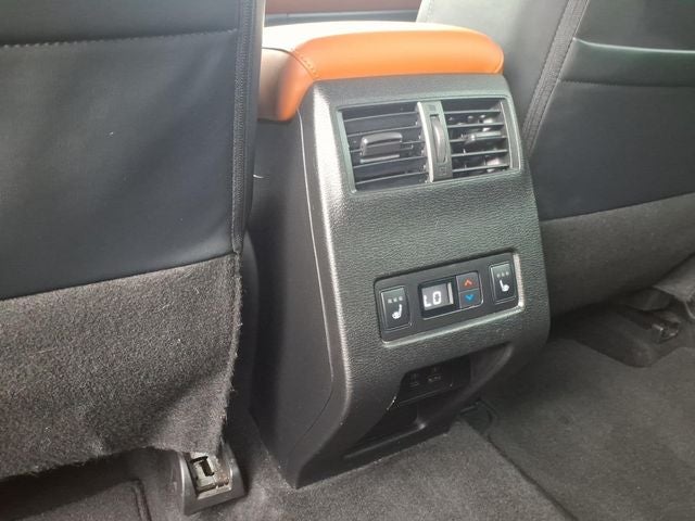 2023 Mitsubishi Outlander SEL