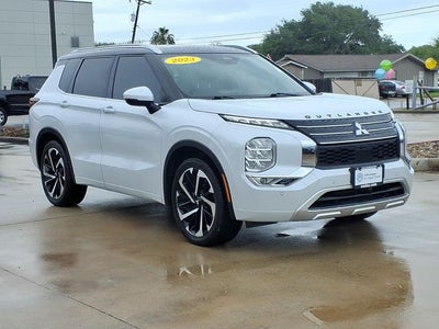 2023 Mitsubishi Outlander SEL