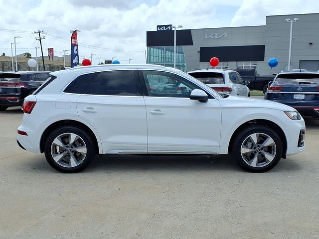 2022 Audi Q5 40 Premium Plus quattro